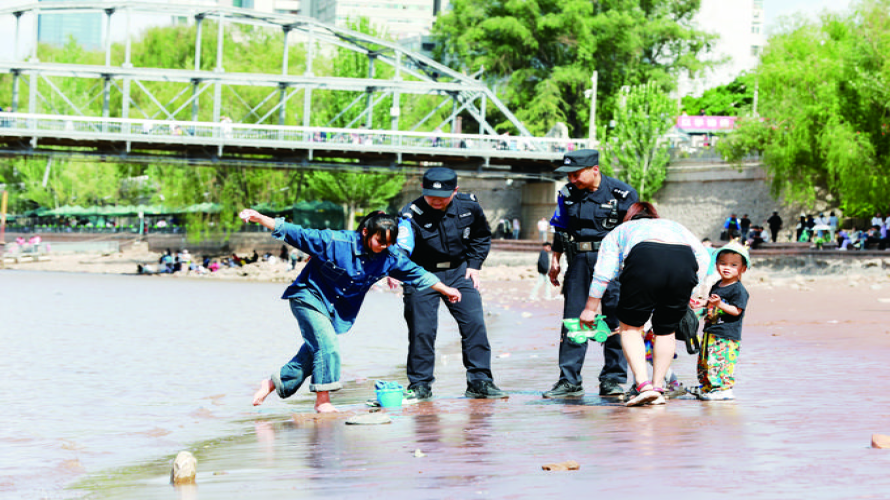守护黄河风情线